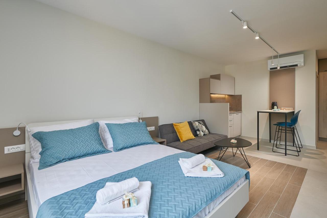 Tiffany Apartments 챠브타트 외부 사진